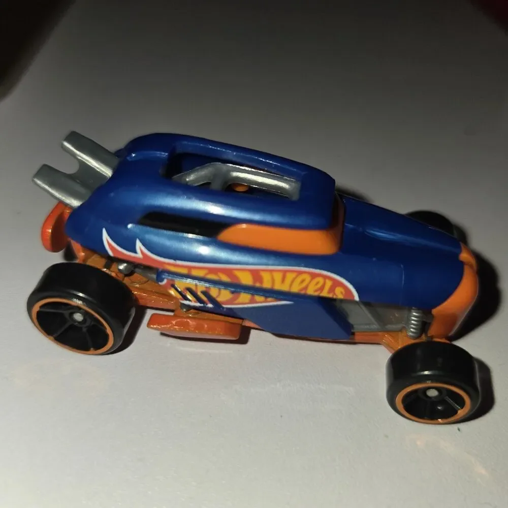 Hot Wheels 2013 Netflix Let's Series Race Rip Rod Blue 1:64 Diecast Car Loose